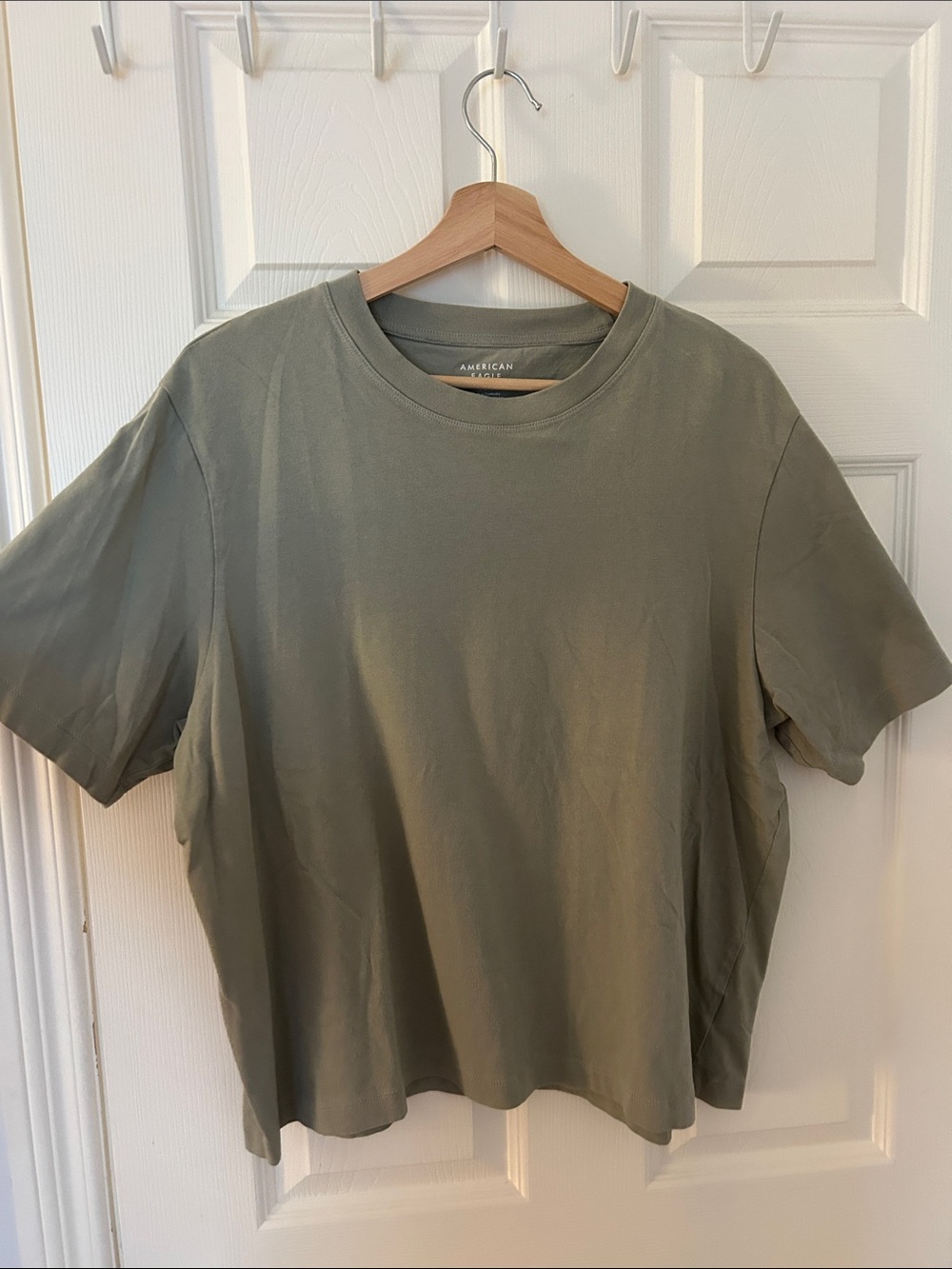 Women’s American Eagle Outfitters Sage Green Short Sleeve Crewneck Tee